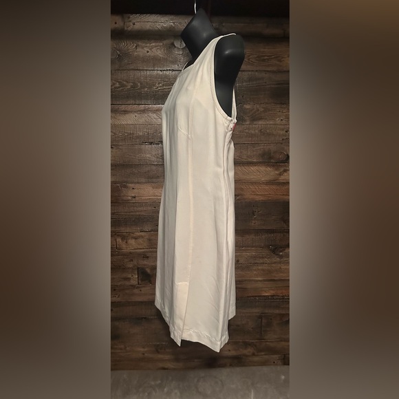 100% Silk Summer Dress - Picture 2 of 9